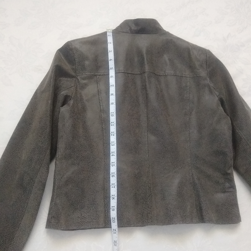 Distressed cracked leather croc finish moto biker jacket - Picture 5 of 7
